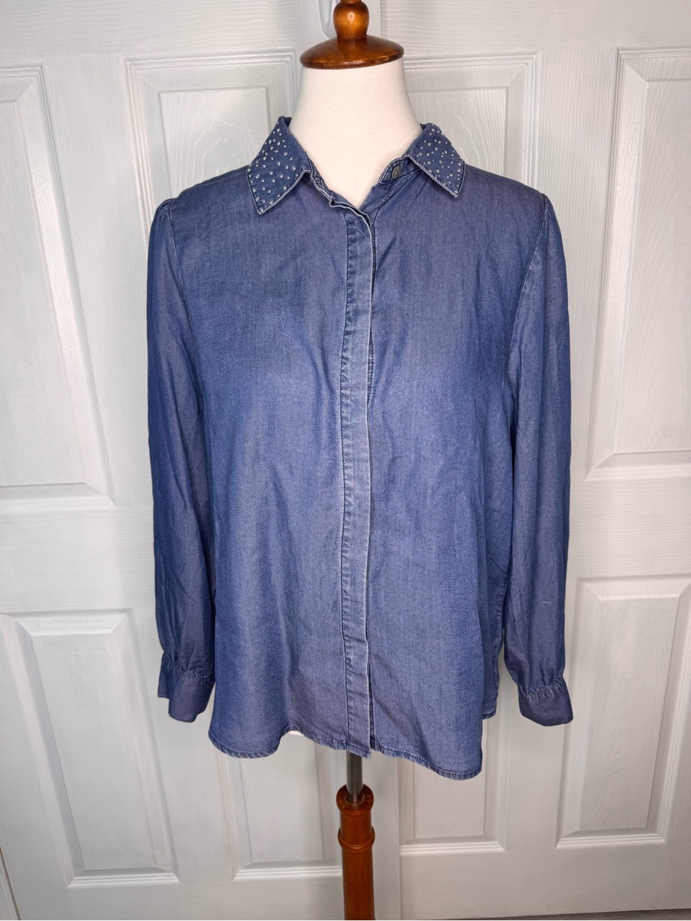 Badgley Mischka Women's Jean Shirt Size L Rhinestone Decorated Collar Luxury Y2K